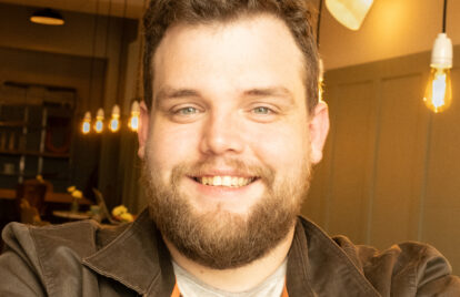 Komunikacja, którą się czuje – emocje budujące miejsce