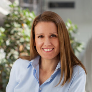 Dr Małgorzata Majewska